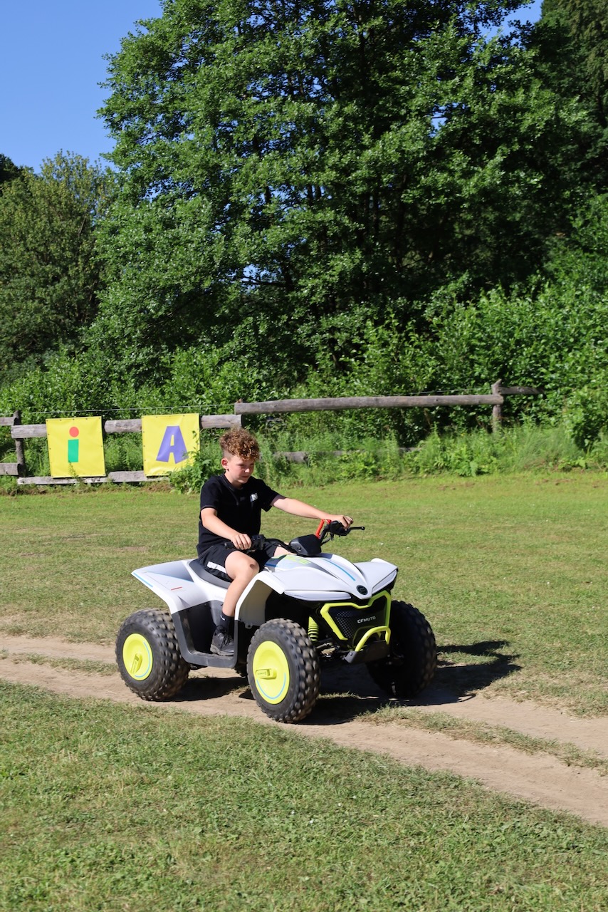 Fantastické kluby popoludní